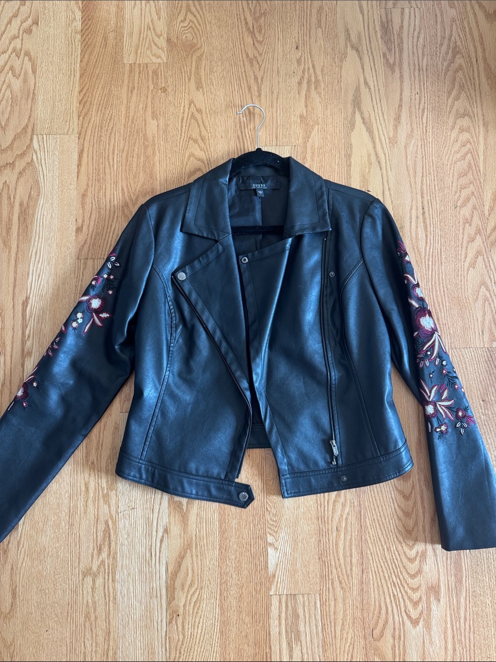 GUESS vintage Black Faux Leather Embroidered Sleeve Jacket